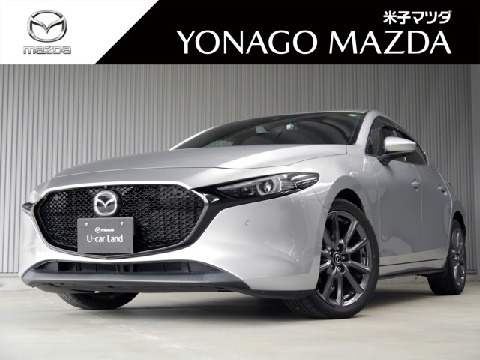 MAZDA3