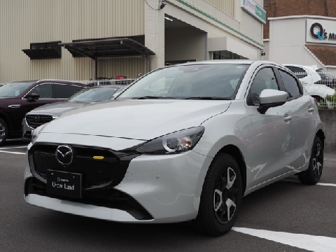 MAZDA2