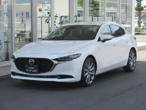 MAZDA3