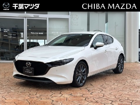 MAZDA3