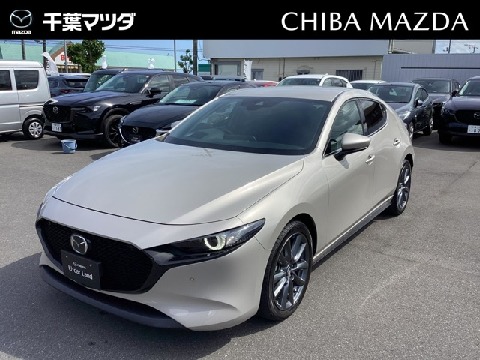 MAZDA3