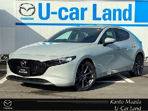 MAZDA3