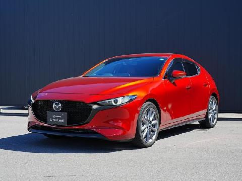 MAZDA3
