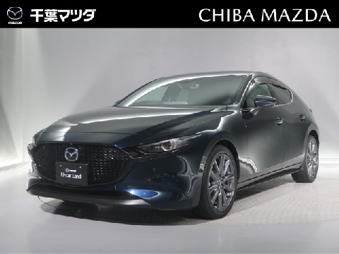 MAZDA3