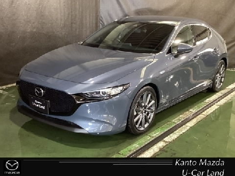 MAZDA3