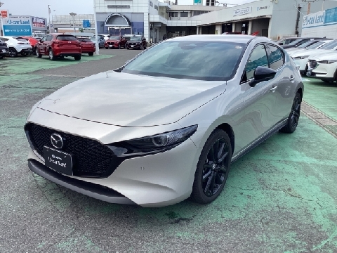 MAZDA3