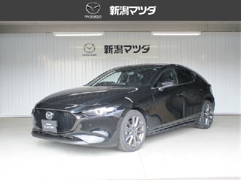 MAZDA3