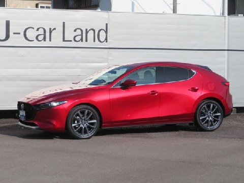 MAZDA3