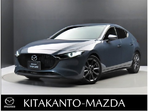 MAZDA3