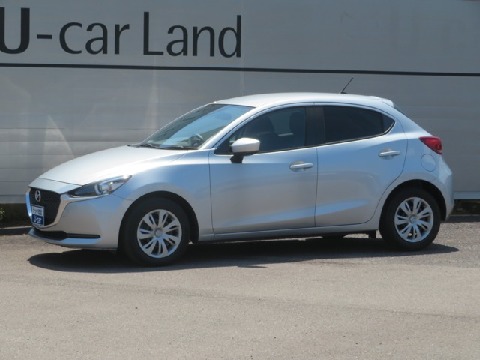 MAZDA2
