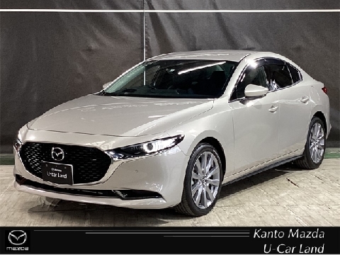 MAZDA3