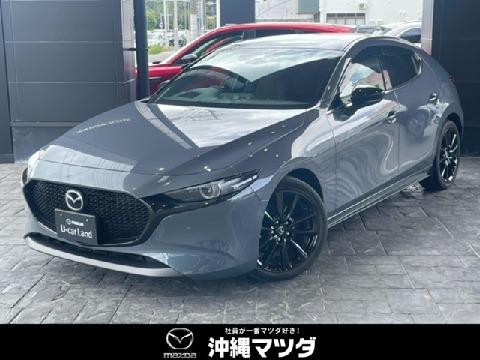 MAZDA3