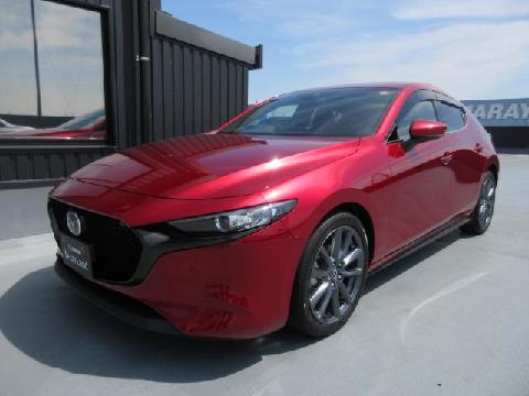 MAZDA3