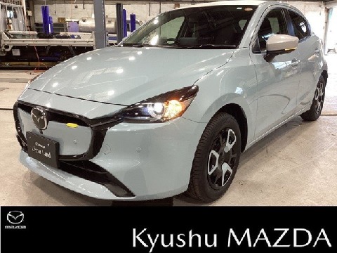 MAZDA2