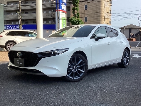 MAZDA3