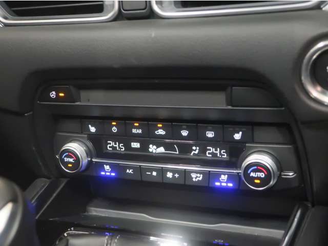 MAZDA】CX-8 DターボXDエクスクルーシブ モード｜マツダ中古車検索