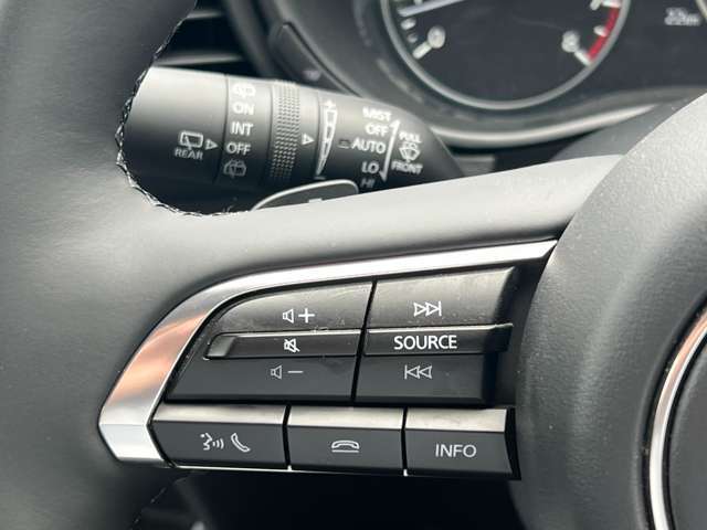 mazda ページです！ Amazon.com: COSLAKE Car Touch Up Paint(Snowflake White Pearl