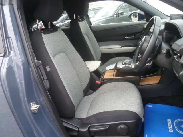 Mazda Mx 30 ベーシックパッケージ マツダ中古車検索サイト Mazda U Car Search