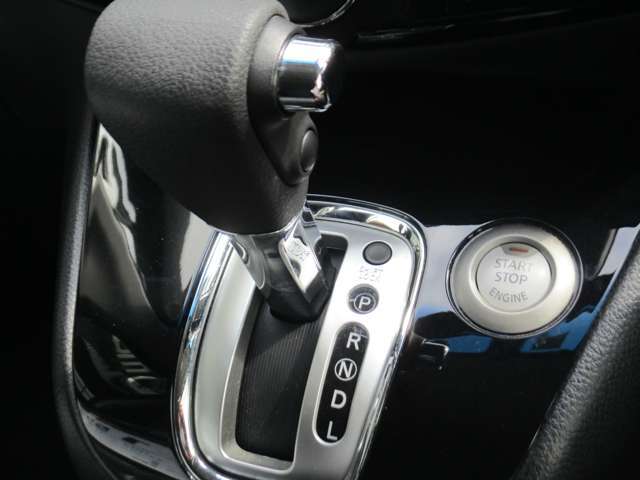 Mazda セレナ 2 0ハイウェイスターs Hybrid マツダ中古車検索サイト Mazda U Car Search