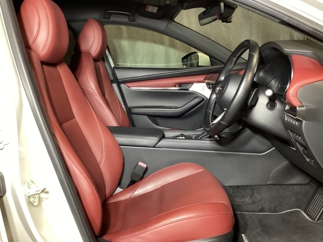 MAZDA】MAZDA3 Fバック 20Sバーガンディセレクション｜マツダ中古車
