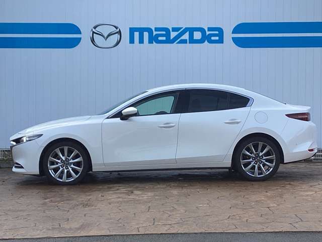 Mazda Mazda3 セダンx Lパッケージ マツダ中古車検索サイト Mazda U Car Search