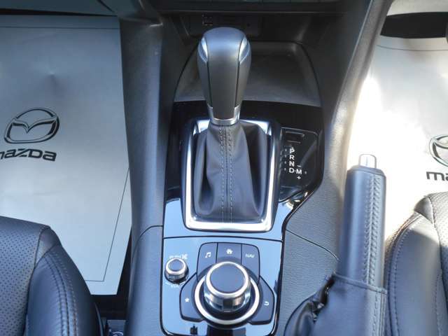 Mazda アクセラ スポーツdt 15xd Lパッケージ マツダ中古車検索サイト Mazda U Car Search