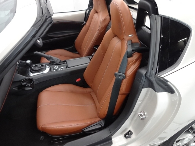 ロードスターRF VSテラコッタセレクション 純正デコレーションパネル MAZDA】ロードスターRF VSテラコッタ セレクション｜マツダ中古