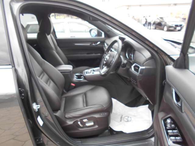 Mazda Cx 8 Xd Lパッケージ マツダ中古車検索サイト Mazda U Car Search