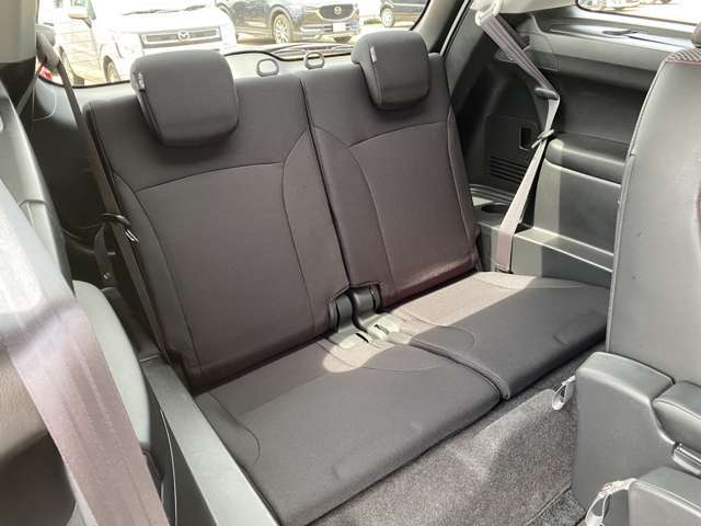 Mazda ジェイド 1 5rs 3列シート マツダ中古車検索サイト Mazda U Car Search