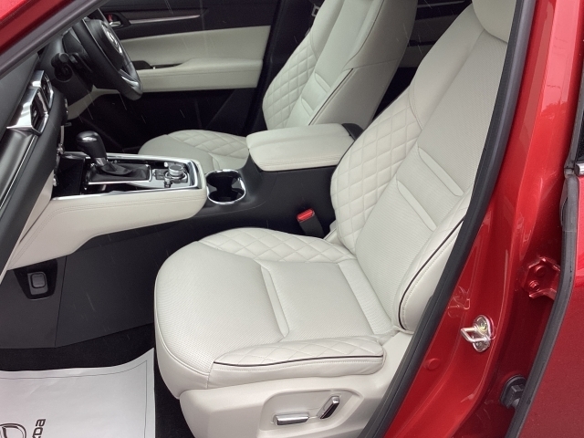 MAZDA】CX-8 DターボXDエクスクルーシブ モード｜マツダ中古車検索