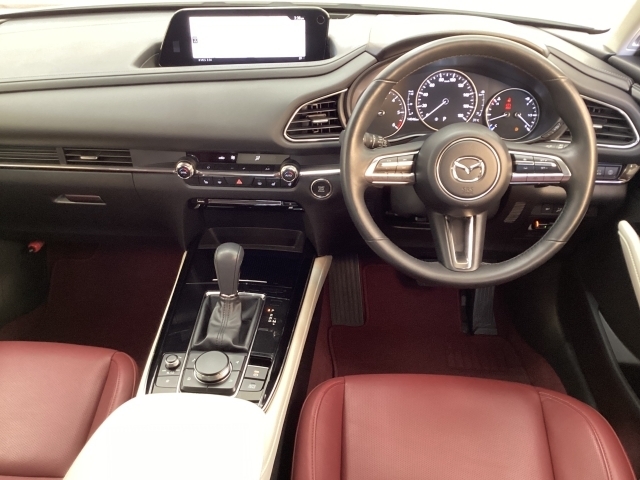 MAZDA】CX-30 DT XD100周年 特別記念車｜マツダ中古車検索サイト