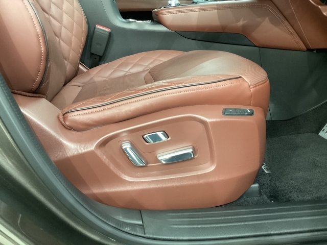 MAZDA】CX-8 DターボXDエクスクルーシブ モード｜マツダ中古車検索
